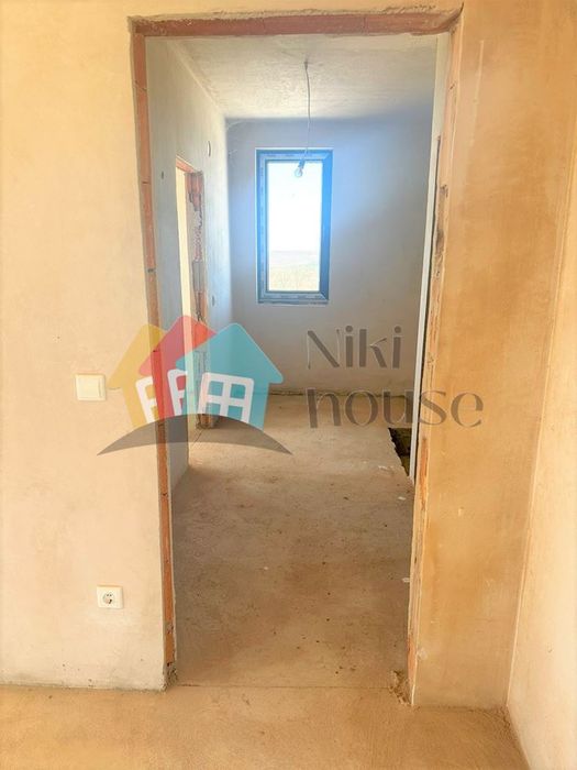 Продава се Къща в с. Приселци, Област Варна - 158 кв.м за 1257 €/кв.м - Снимка #9