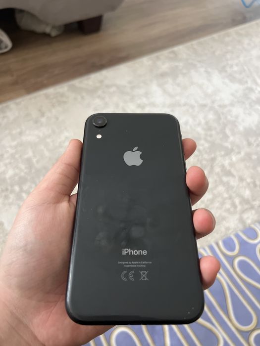 Продается iPhone XR 64GB