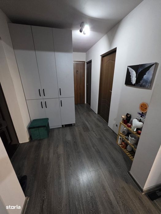 Apartament ci 3 camere decomandate