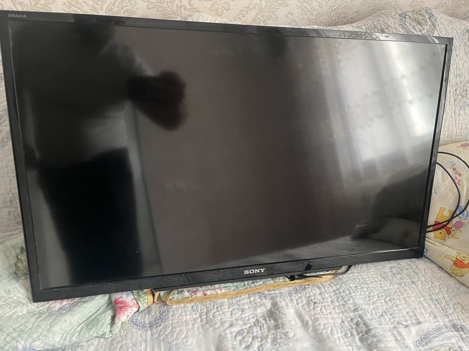 Телевизор в хорошем состояние