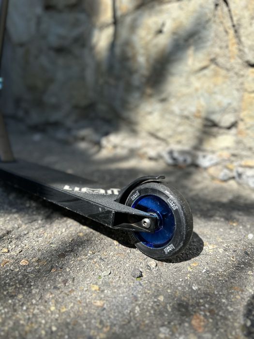 Самокат трюковой LIMIT