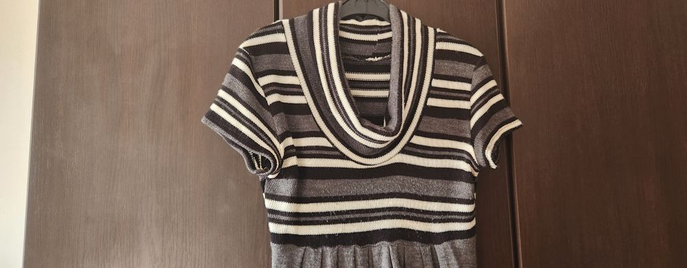 Rochie gri tricotata