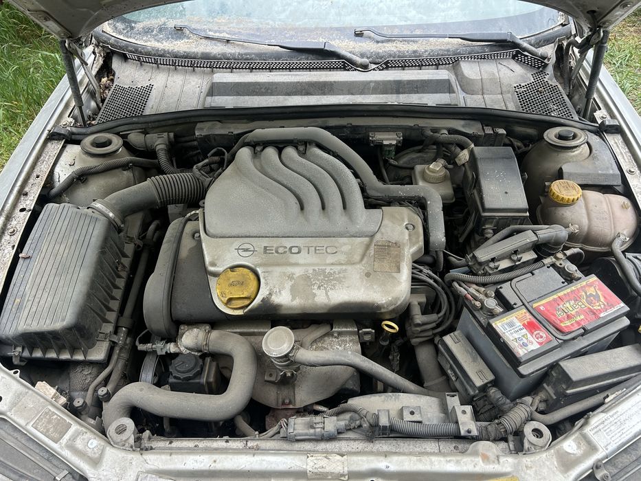 Opel Vectra 1.6 16v