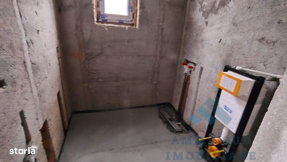 Vila - Spatiu Comercial - P + 1E + M - 360 mp - Comuna Frumusani