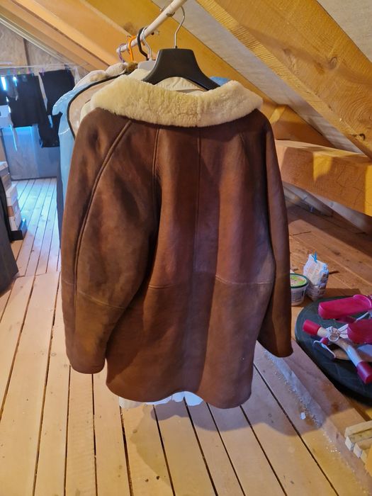 Cojoc barbati din piele/blană naturala de oaie