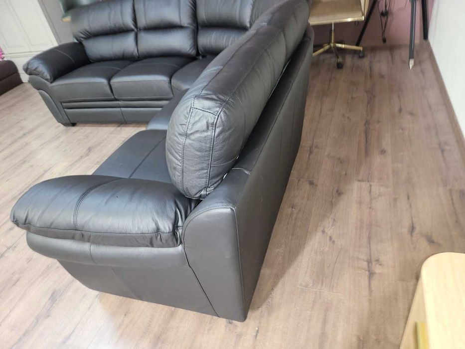 Черен кожен ъглов диван