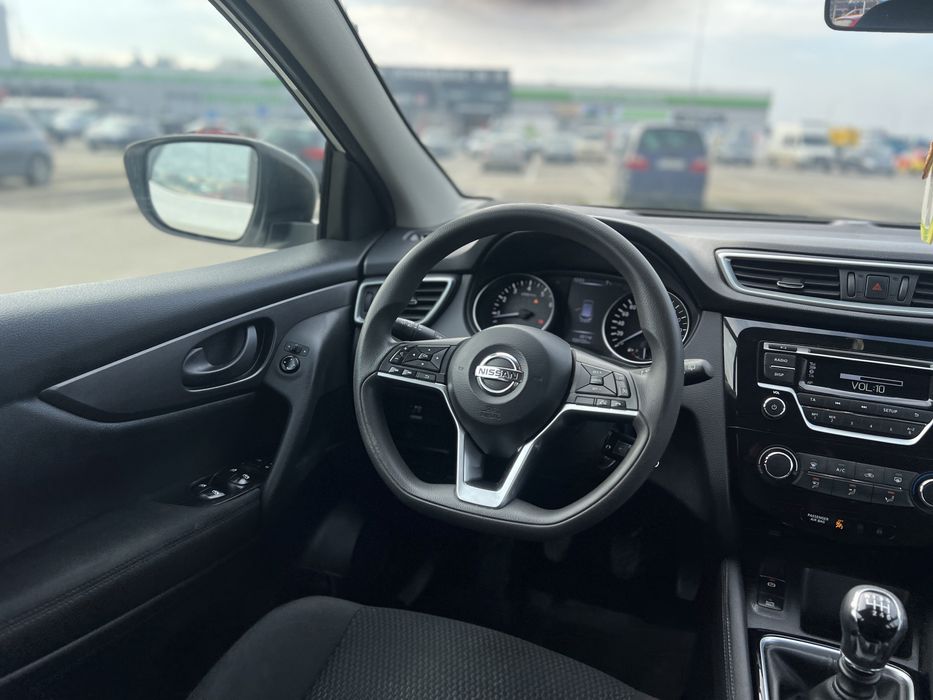 Nissan qashqai facelift UNIC PROPRIETAR