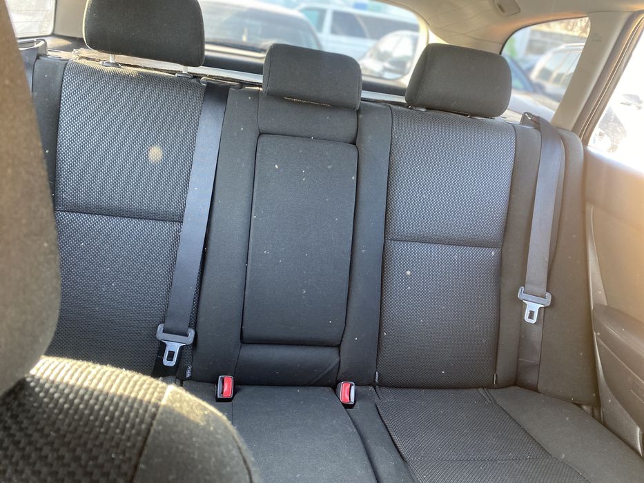 Vand toyota Avensis, 1.9 d-d40 an 2003