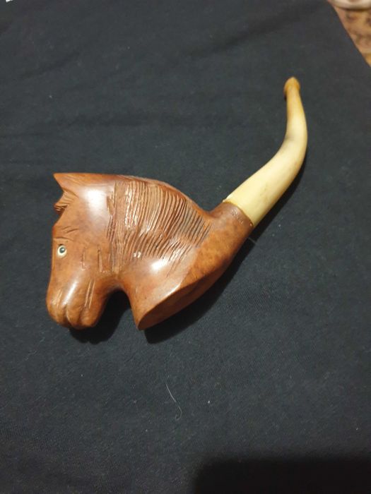 Diverse produse vechi din bronz si alama,modele deosebite.