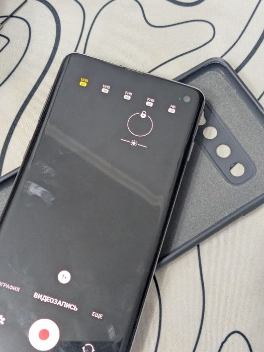 Samsung s10 или обмен