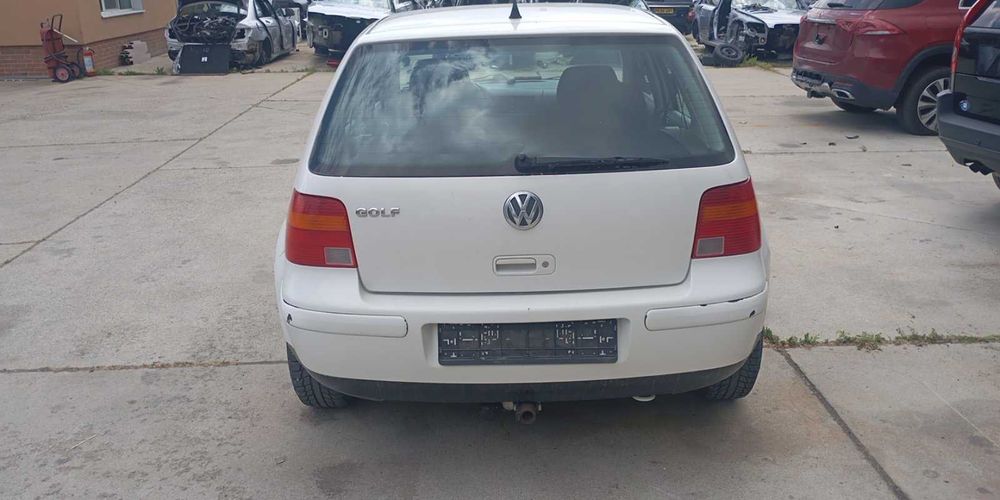 Гoлф4 1999 1,4 бензин 75кс 55кв/Golf4 1999 1,4 75ks 55kw за части