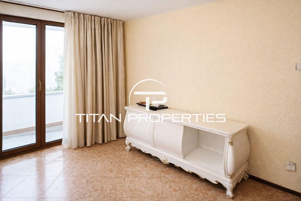 Продава се Тристаен апартамент в Пловдив, Южен - 92 кв.м за 1957 €/кв.м - Снимка #4