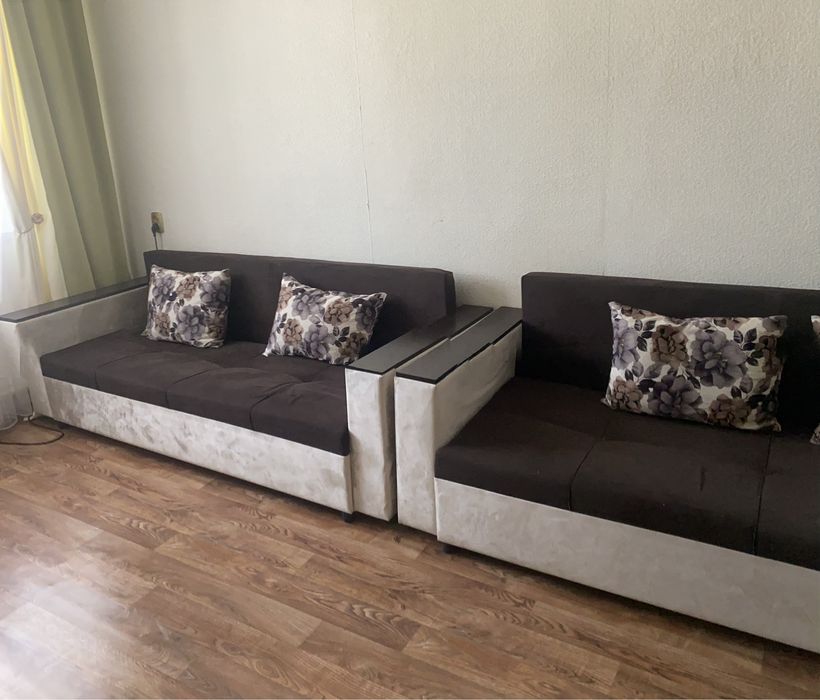 Продам 2 тахты  -100 000 т