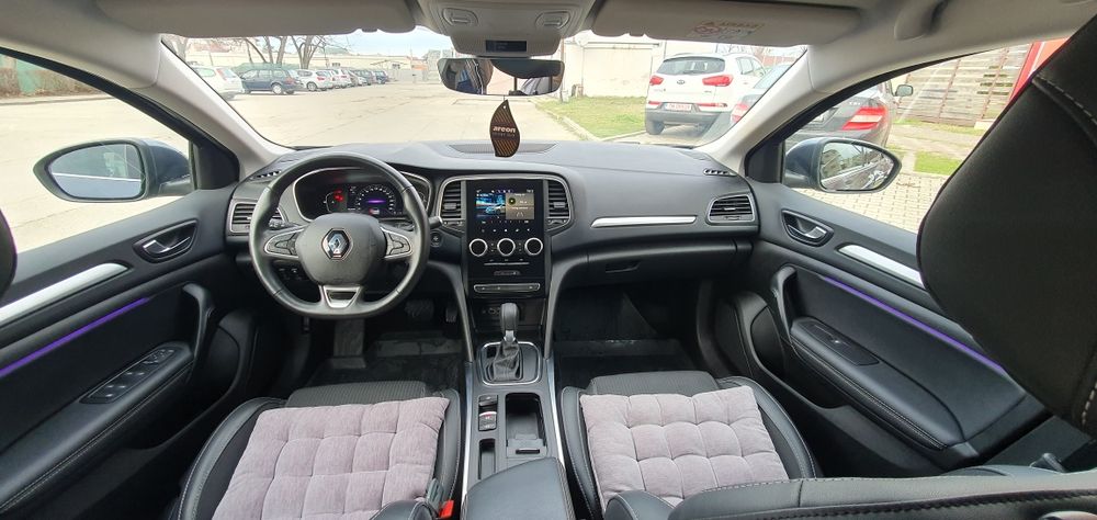 Vând Renault Megane 4, an 2024
