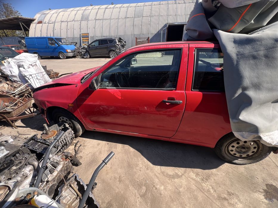 Seat Ibiza 1.0 НА ЧАСТИ