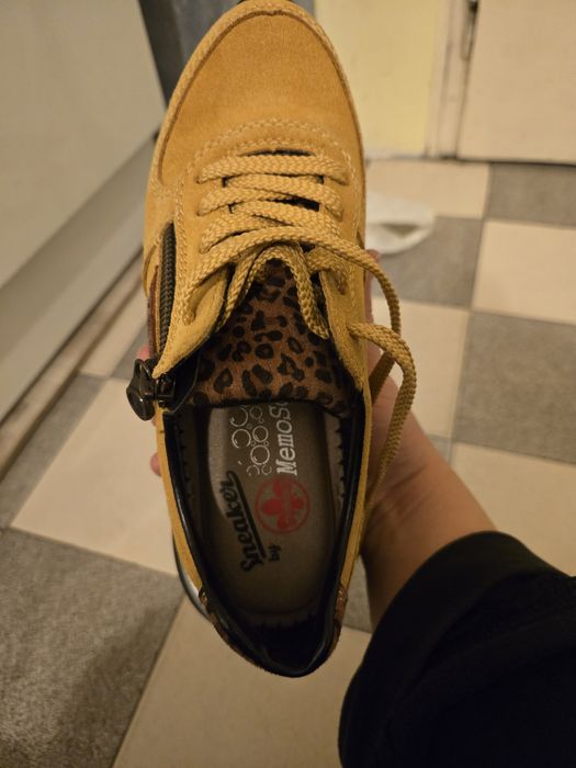 Дамски леки сникърси