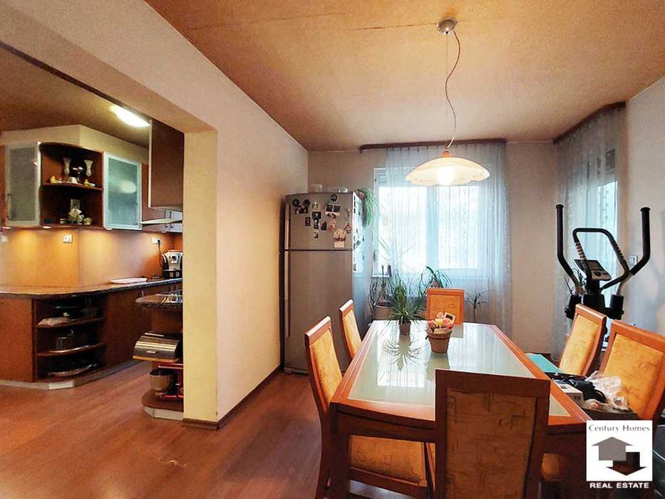 Продава се Многостаен апартамент в Велико Търново, Център - 184 кв.м за 2256 €/кв.м - Снимка #6