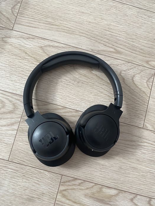 Наушники jbl 710bt джибиэль