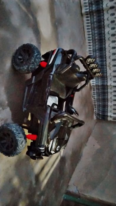 Bolalar mashinasi sotiladi. Kelishtirib beramiz.