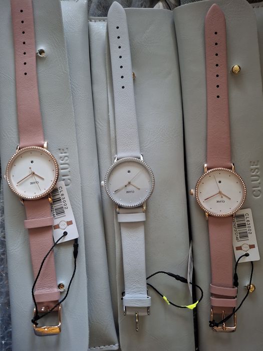 Vând ceas Cluse piele