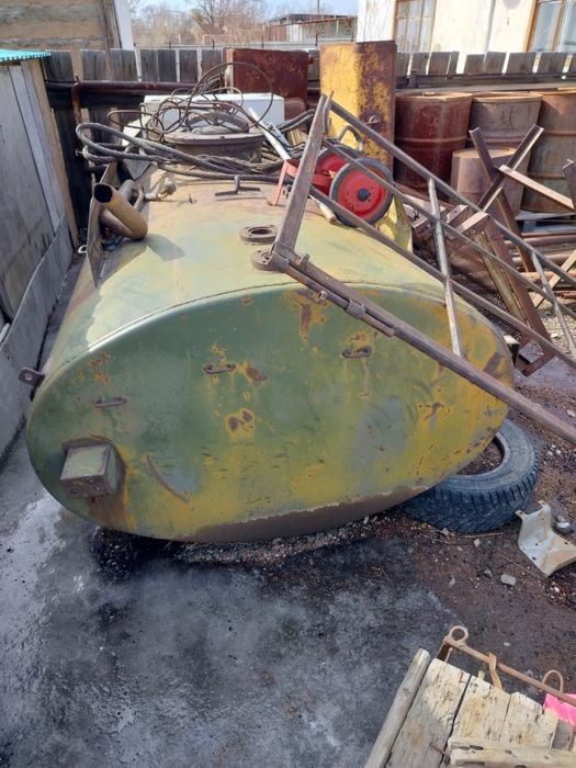 Продам сестерну 3,5 куба