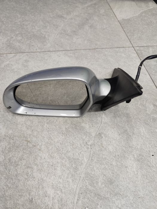 Oglindă stinga electrica cu semnalizare Audi A6 C6 facelift