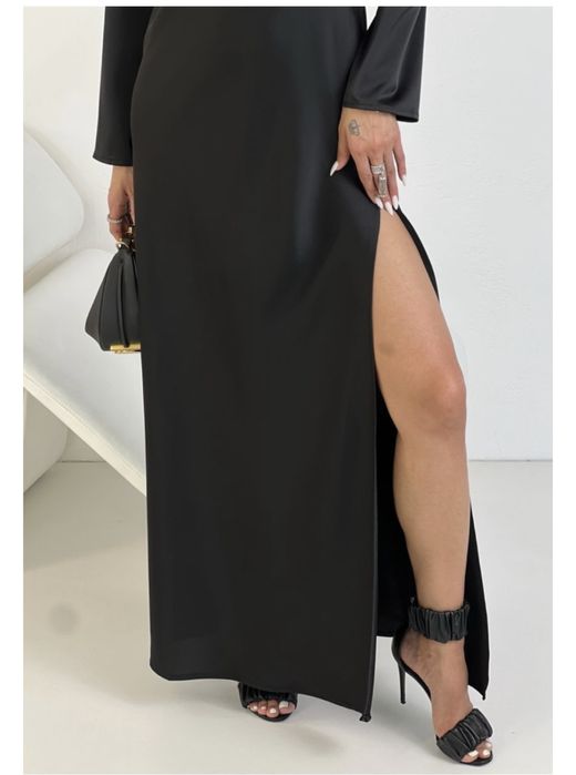 Атласное платье макси