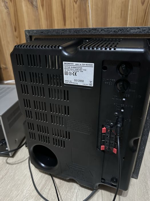 Sistem Sony: receiver + 2 boxe + subwoofer