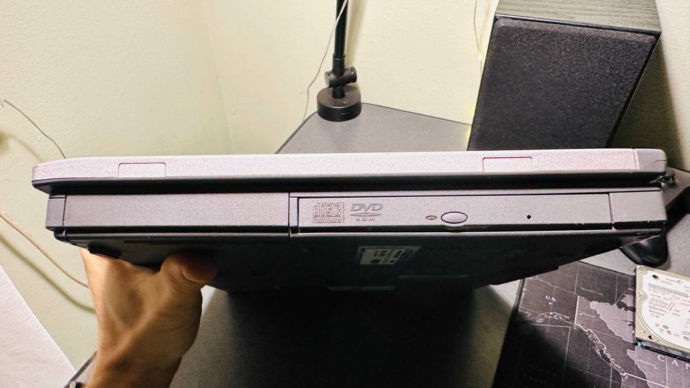 Laptop vintage Acer Aspire 1310 Athlon XP Barton