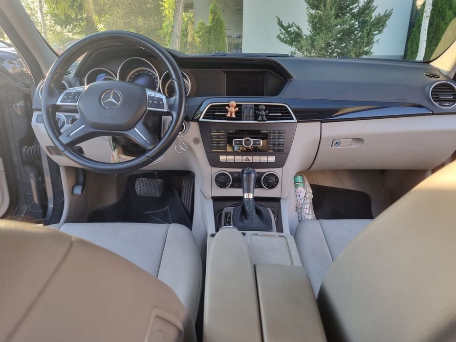 Mercedes-Benz C-Class W204 Facelift – 2013