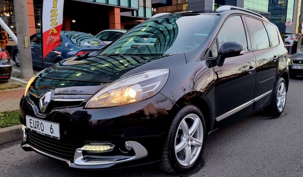 Renault Grand Scenic  - Bose edition