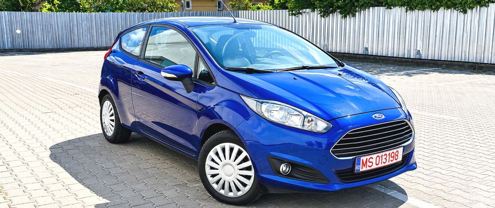 Ford Fiesta Facelift Titanium - An 2015-Benzină 1.25-Cilindri 4