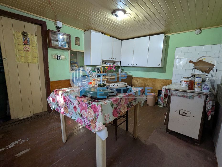 Продава се Къща в с. Поликраище, Област Велико Търново - 90 кв.м за 484 €/кв.м - Снимка #3