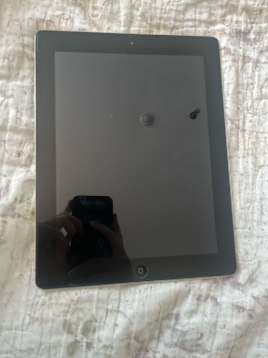Продам айпад 3 поколения ТОРГ