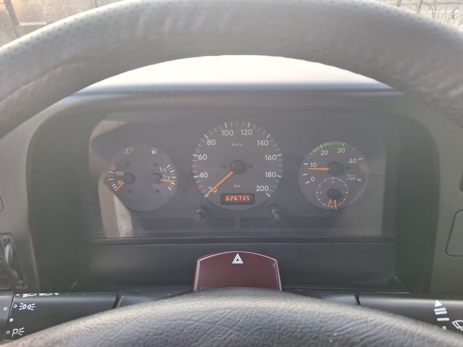 Vand LT46, an 2005, motor 2.8 man (158 cp), 3.5t