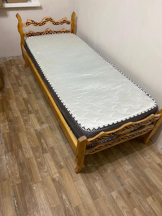 Кровать односпальная