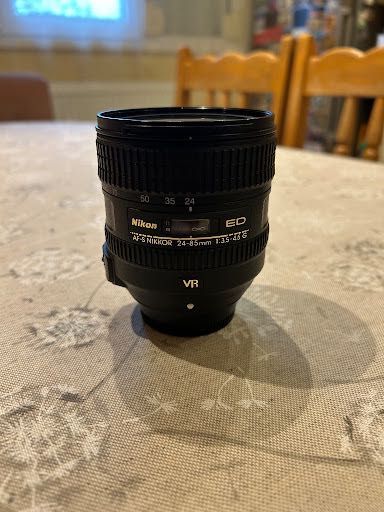 Обектив Nikon AF-S NIKKOR 24-85mm f/3.5-4.5G ED VR - Отлично състояние