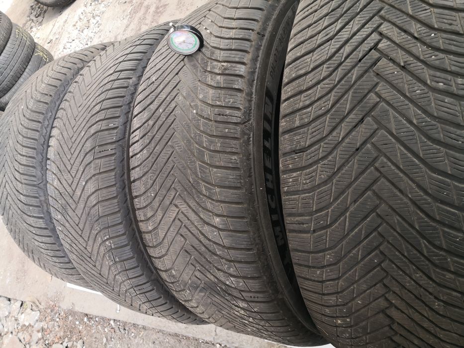 255 45 20 цола гуми Michelin dot 24
