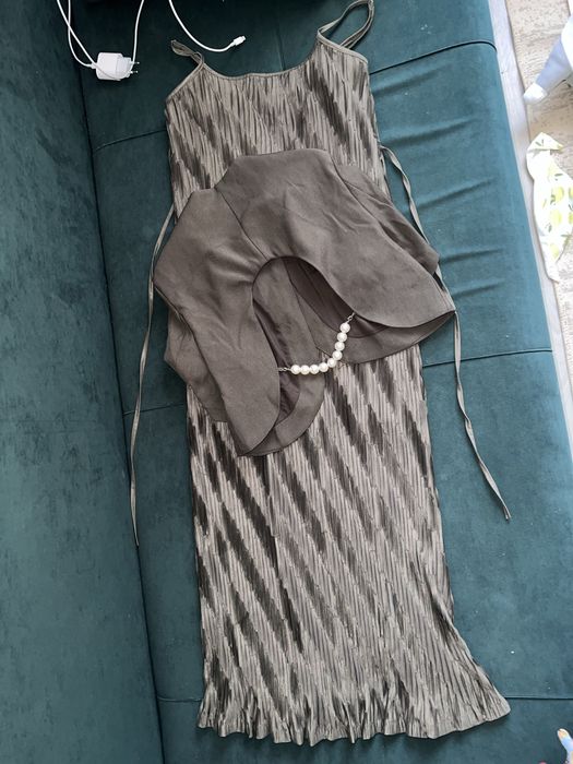 Платье + пиджак, почти новые