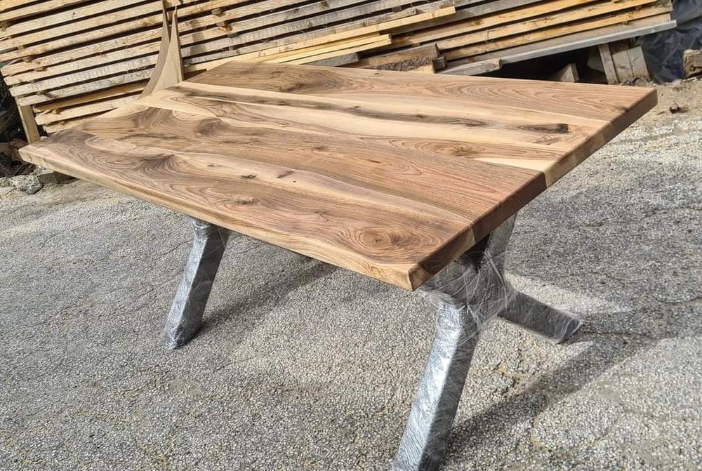 Плотове за трапезни и холни маси от дъб и орех