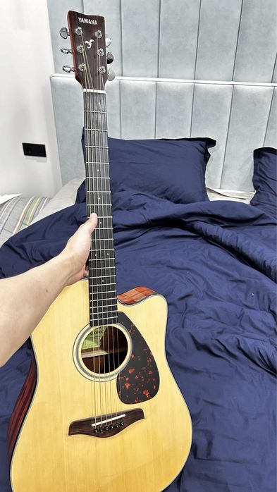 Гитара Yamaha FGX800C