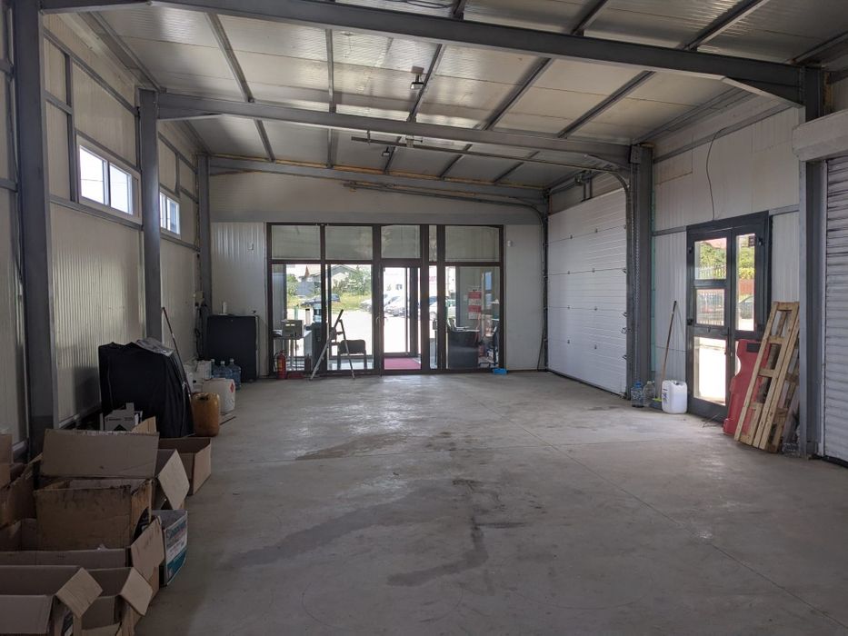Închiriez hala spatiu comercial centura de nord