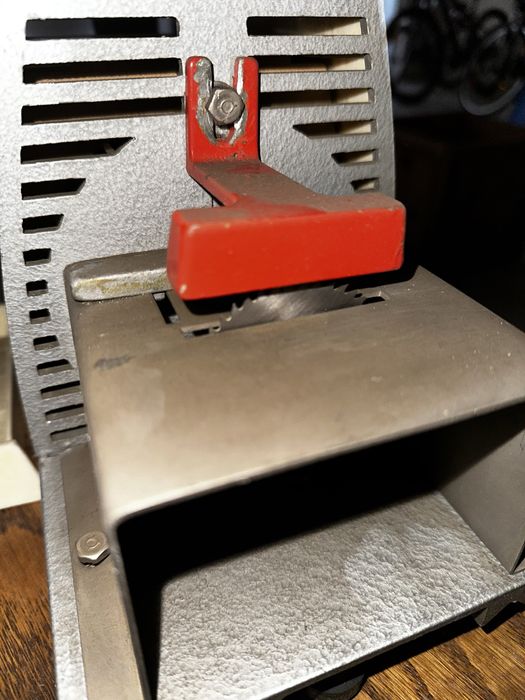 Антикварни стоки