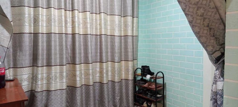 Uy sotiladi.tez va arzon barcha qulayliklarga ega