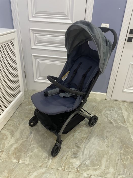 Продам коляску летнию прогулучную