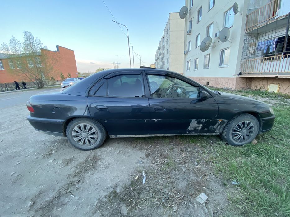 опель омега