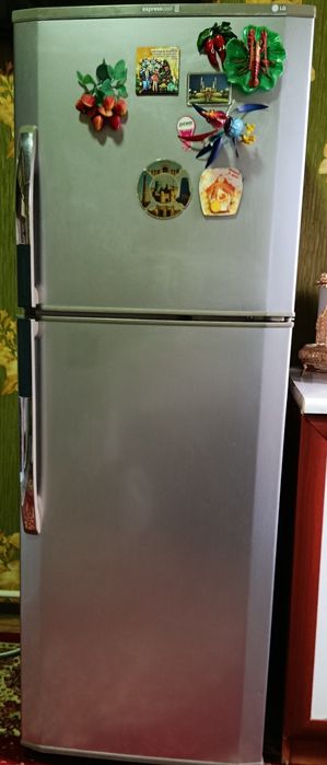 Холодельник LG в отличном состояние