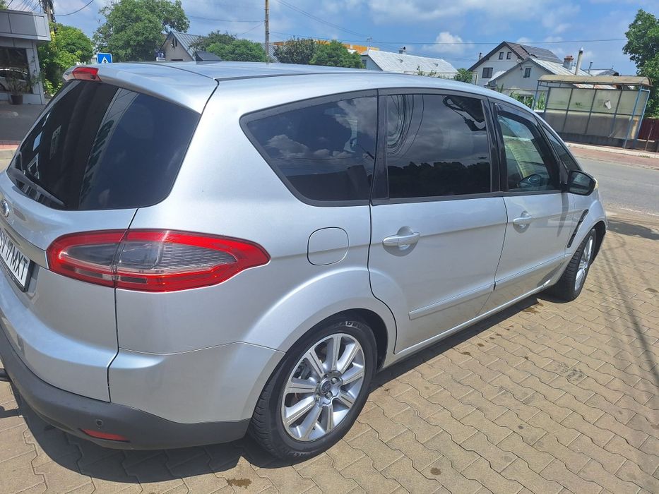 Vând Ford S Max 2011