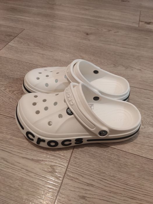 Crocs оригинал, размер 38–39 (W8/M6), белые