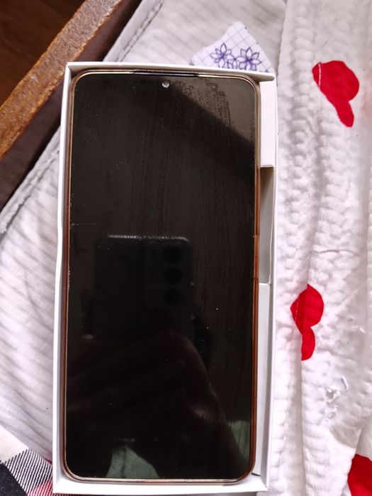 Redmi 13C продам срочно